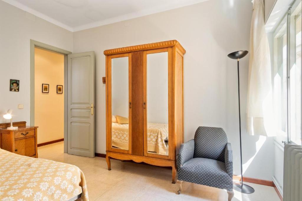 Figueres Old Town Apartment Екстериор снимка