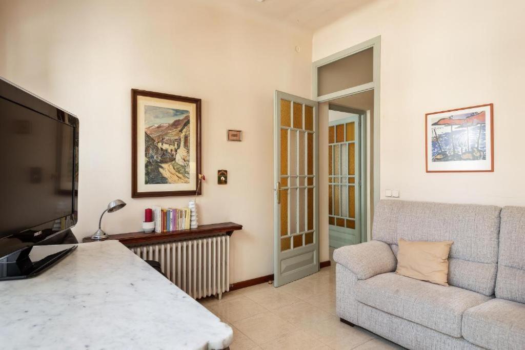 Figueres Old Town Apartment Екстериор снимка