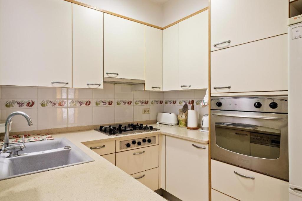 Figueres Old Town Apartment Екстериор снимка
